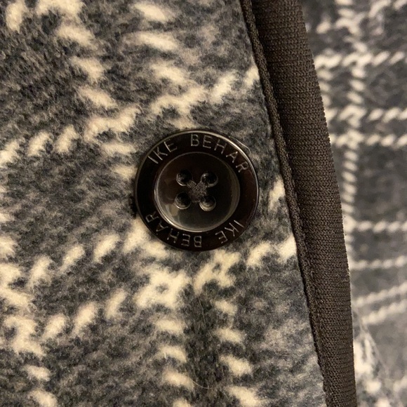 Plaid black/gray cozy coat - Picture 7 of 9